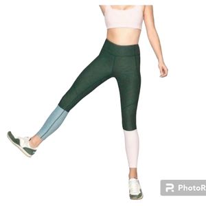 Outdoor Voices Dipped 7/8 Leggings sz S green pink